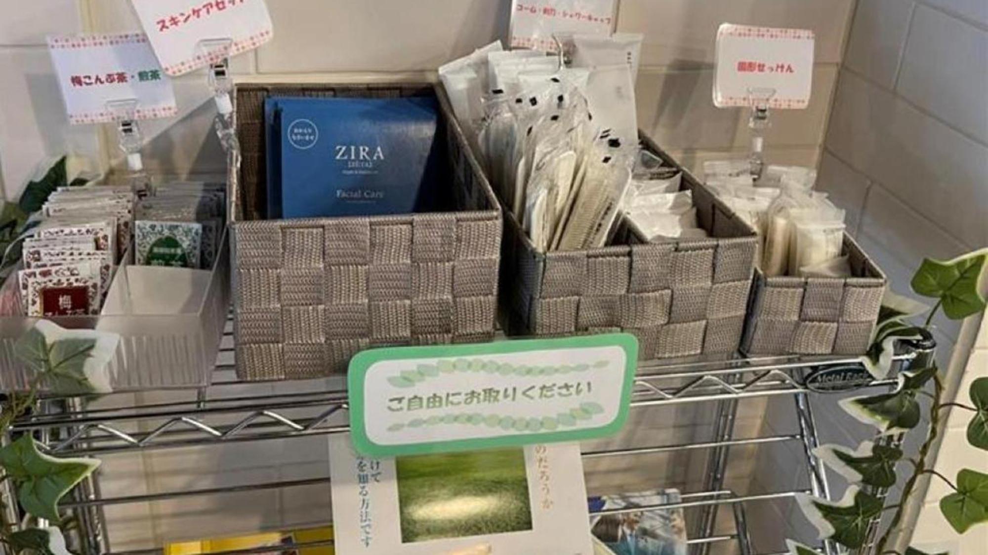 Toyoko Inn Takamatsu Hyogomachi Bagian luar foto